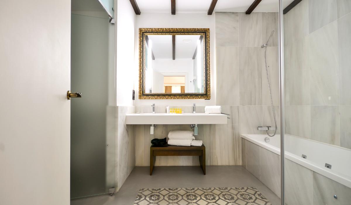 Real Alcazar Junior Suite con Terraza 10 Real Alcazar Junior Suite con Terraza 10