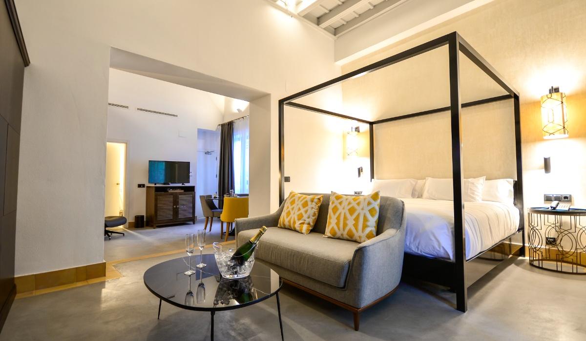 Real Alcazar Junior Suite con Terraza 1 Real Alcazar Junior Suite con Terraza 1
