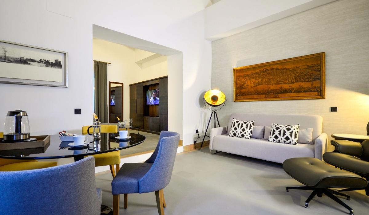 Real Alcazar Junior Suite con Terraza 2 Real Alcazar Junior Suite con Terraza 2
