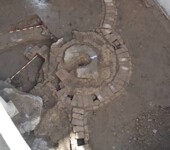 Detail of the excavations of the current central courtyard where we can observe remains dated between the 17th and 18th centuries as part of the ancient decorative fountain.